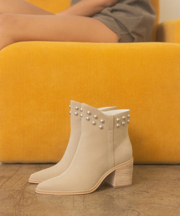 Alofi - Studded Collar Booties