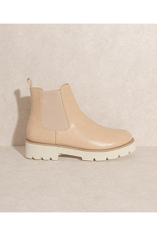 GIANNA-Chunky Sole Chelsea Boot