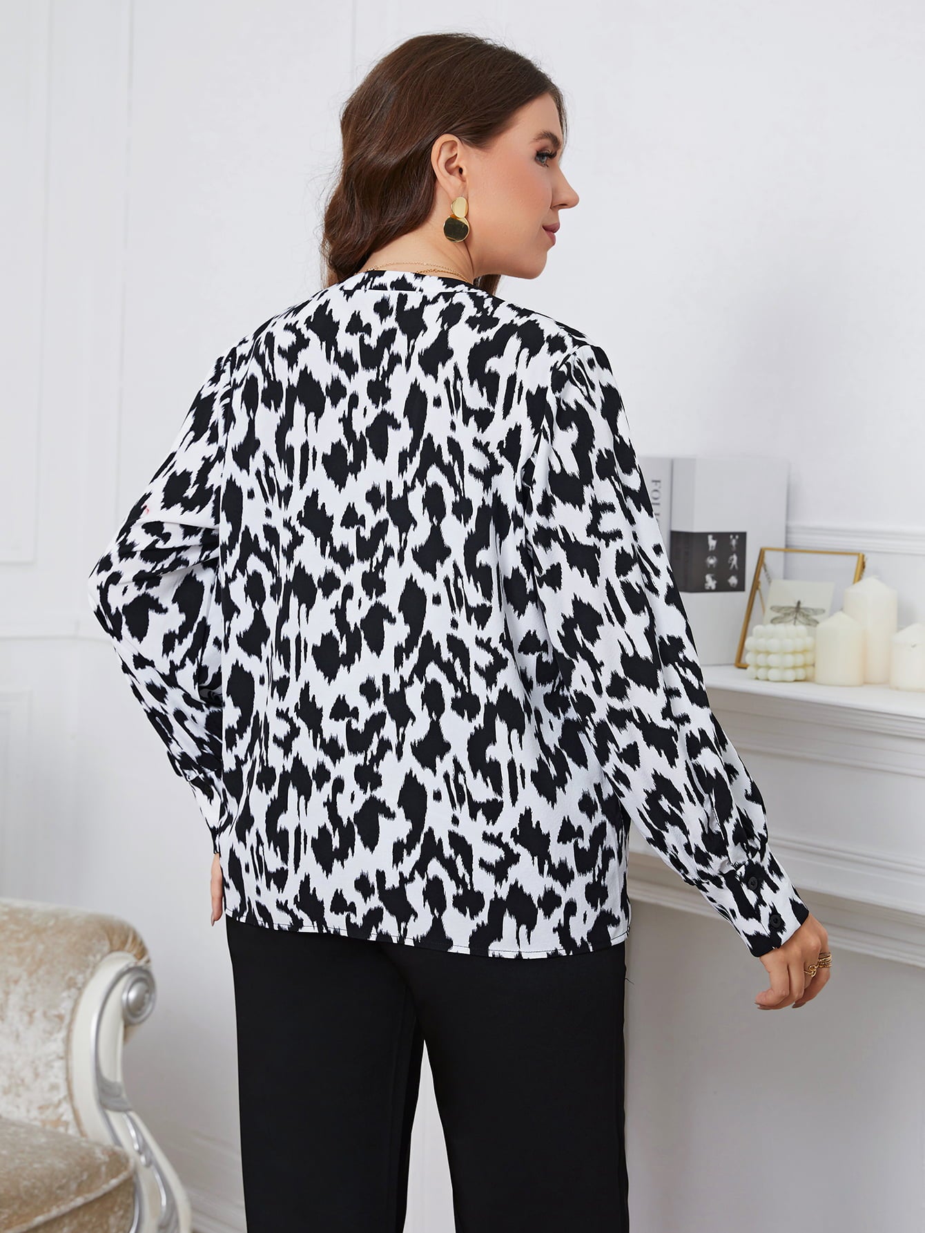 Melo Plus Size Printed Long Sleeve V-Neck Blouse